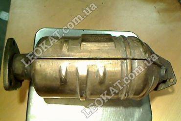 LEOKAT Викуп каталізаторів - Audi - Volkswagen - Volkswagen Passat Variant 2.3 VR5 - Сталь - 3B0131701AB 3B0178EA