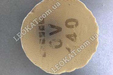LEOKAT Викуп каталізаторів - Toyota -  - Монолит - 0V 140 Monolith 18461-0V140